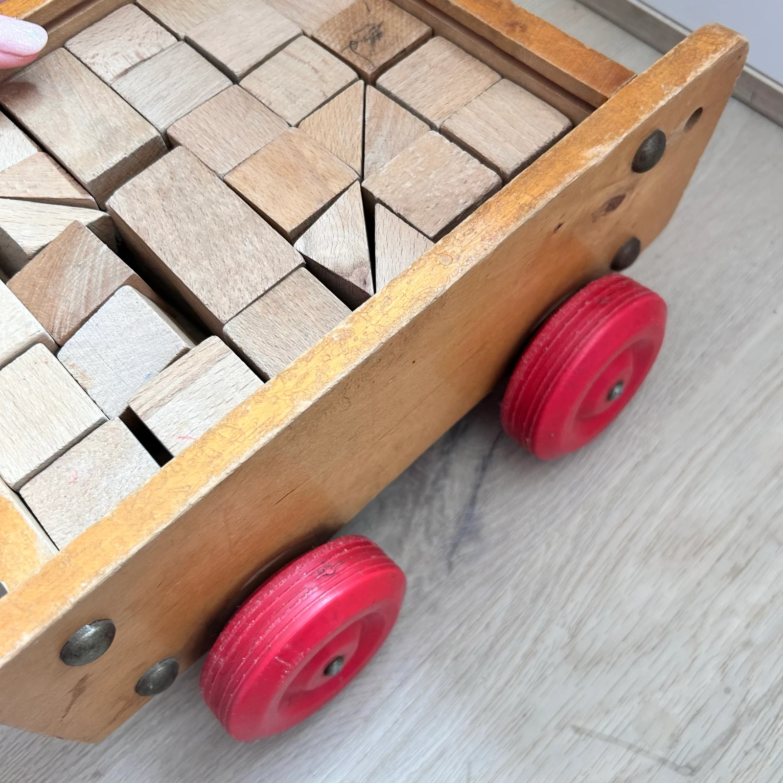 Vintage houten blokkenkar met veel houten blokken – complete set – photo 3